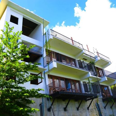 Hillcrest Ella Bed & Breakfast ภายนอก รูปภาพ