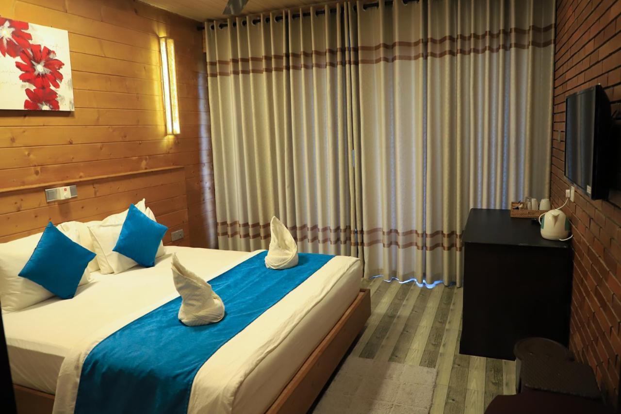 Hillcrest Ella Bed & Breakfast ภายนอก รูปภาพ