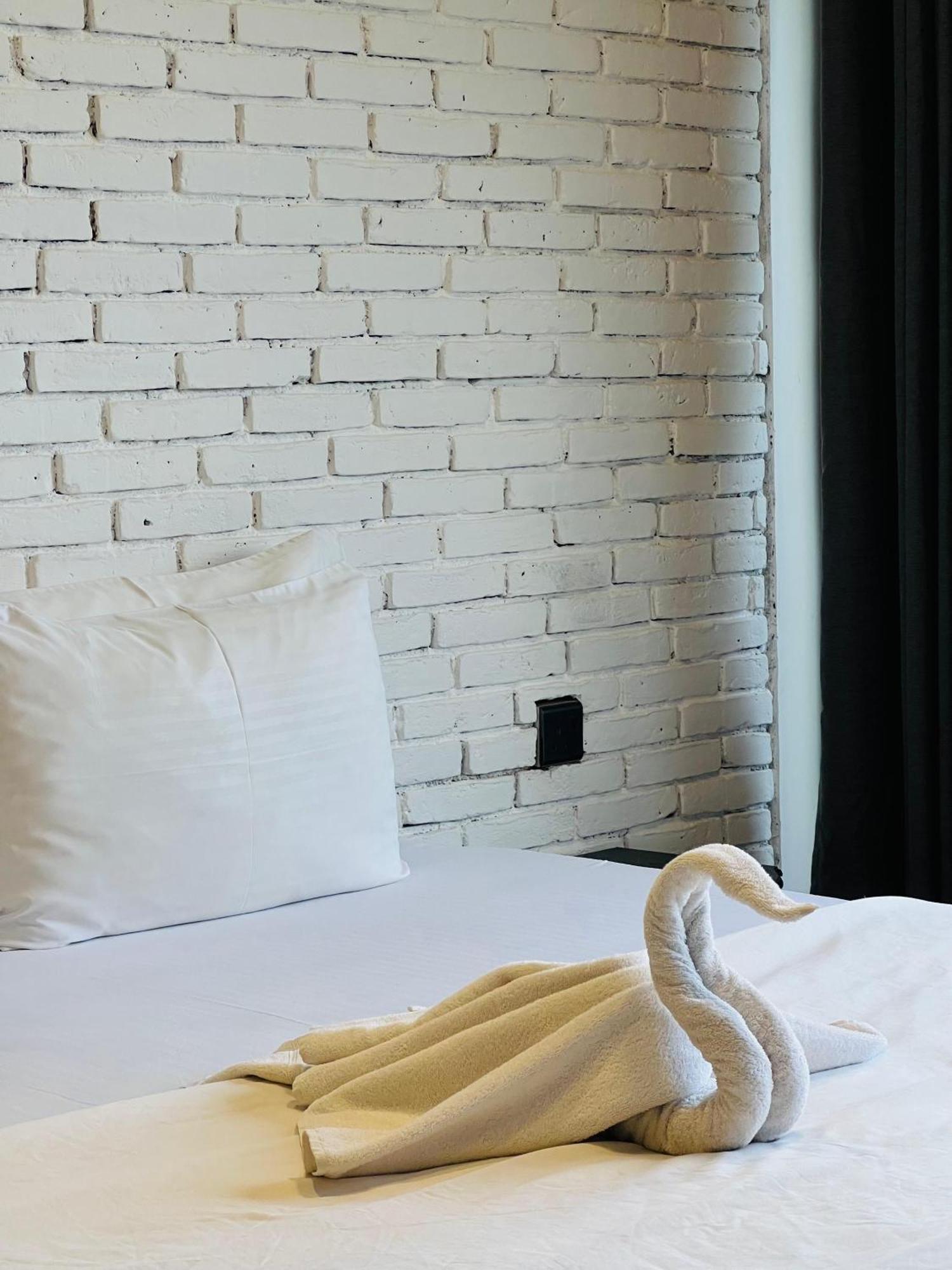 Hillcrest Ella Bed & Breakfast ภายนอก รูปภาพ