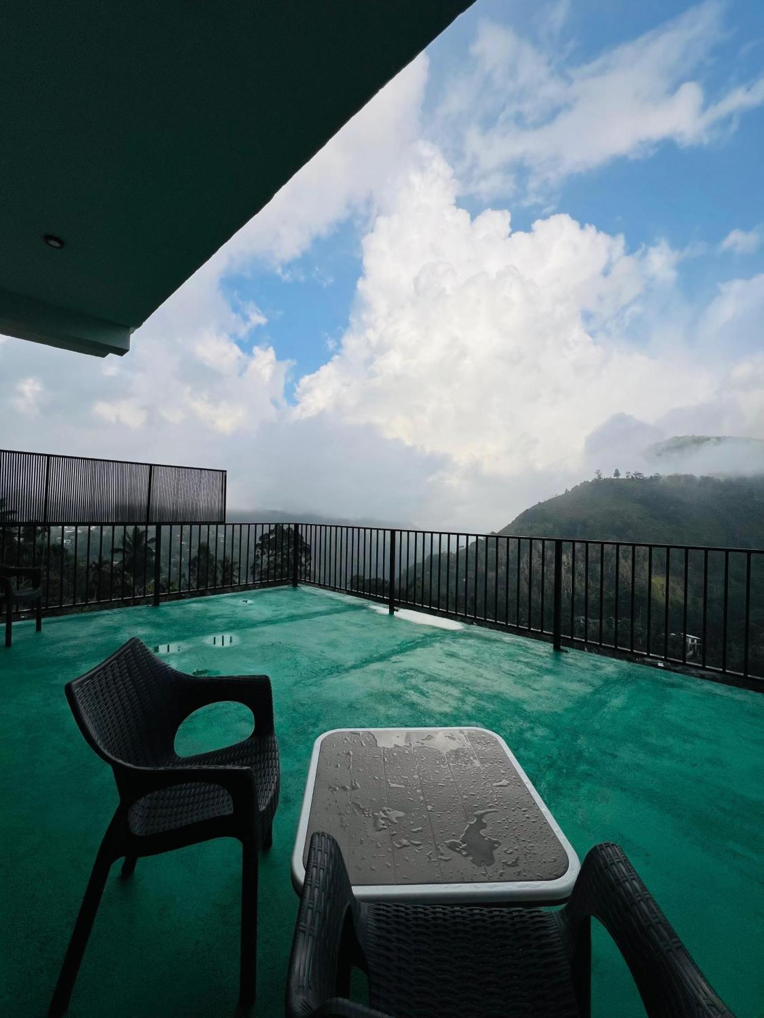 Hillcrest Ella Bed & Breakfast ภายนอก รูปภาพ