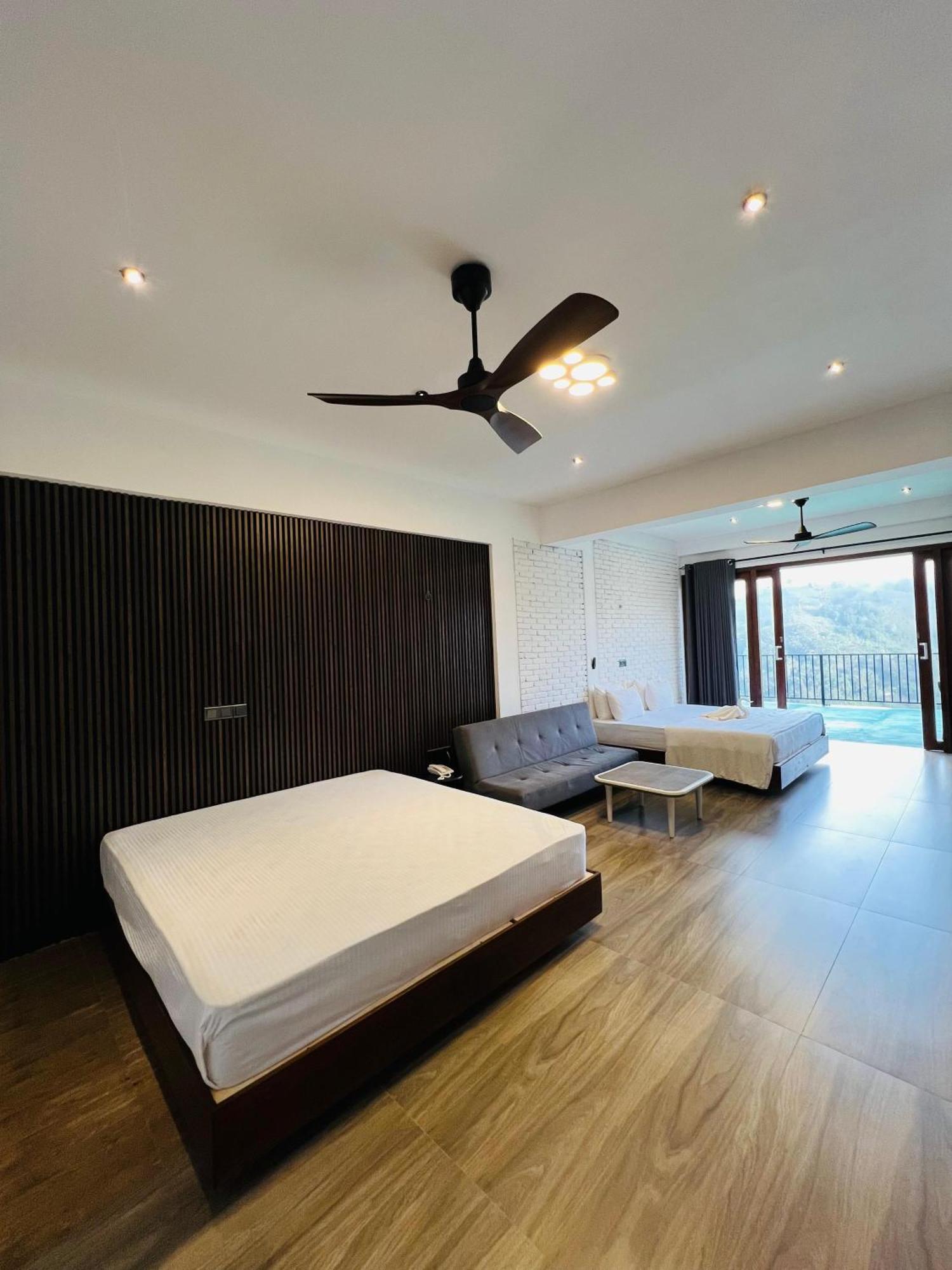 Hillcrest Ella Bed & Breakfast ภายนอก รูปภาพ