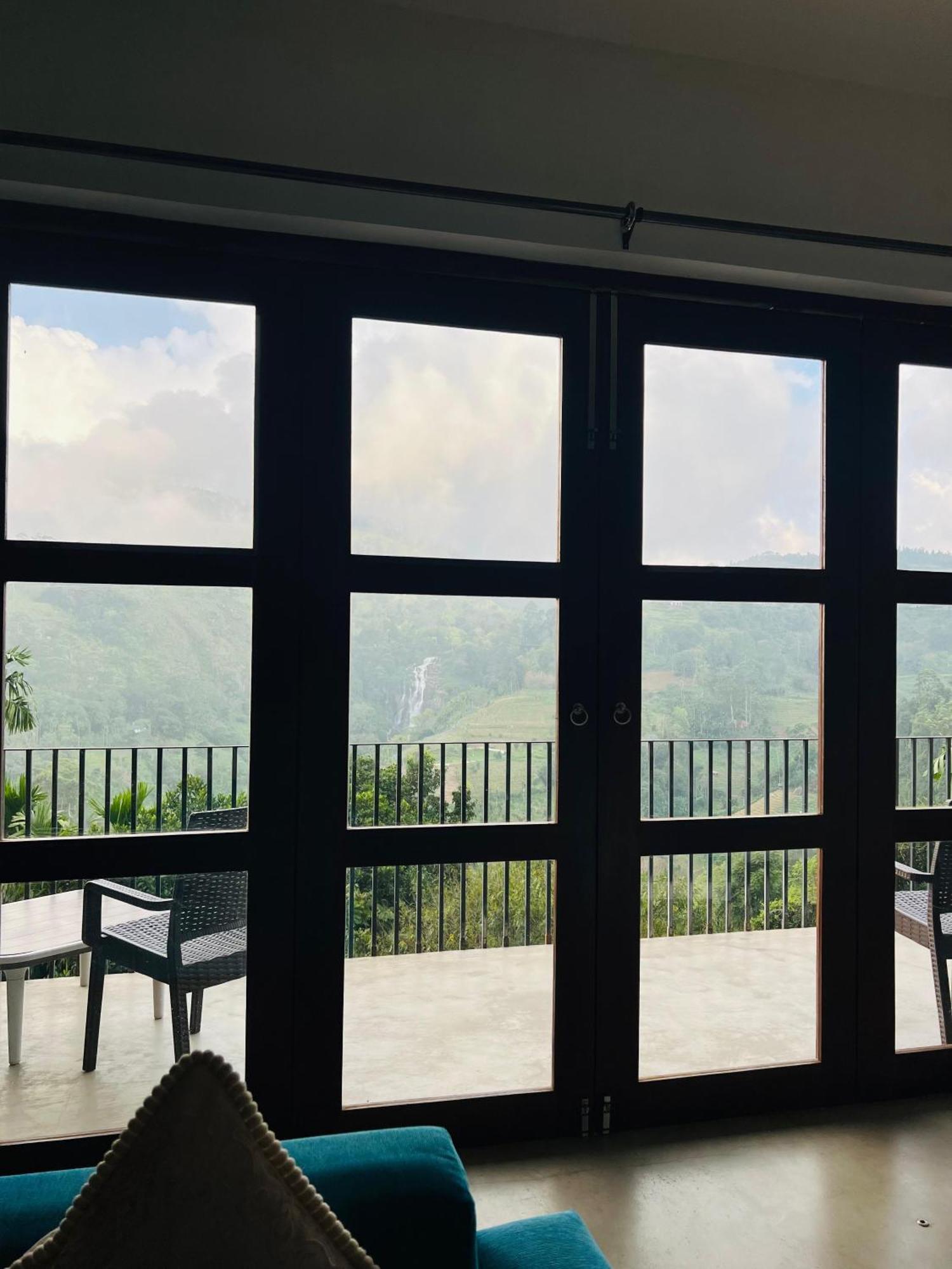 Hillcrest Ella Bed & Breakfast ภายนอก รูปภาพ