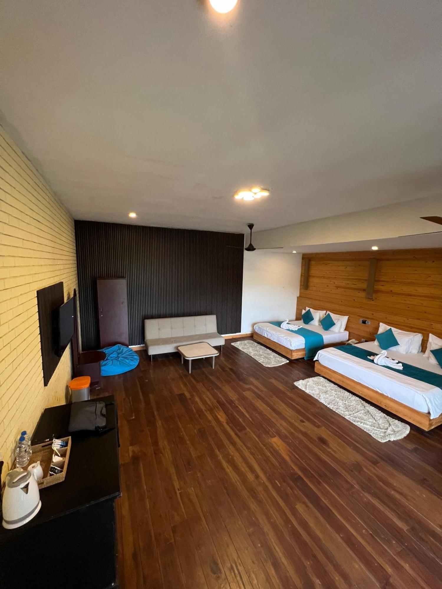 Hillcrest Ella Bed & Breakfast ภายนอก รูปภาพ